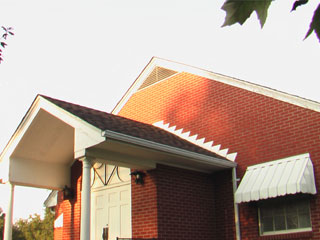 Picture of Emmanuel House of Praise Church 1504 Nth 14th Street Poplar Bluff Mo.  Pastor Leroy Williams